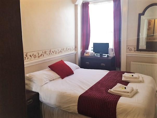 Crown Hotel Pwllheli Extérieur photo