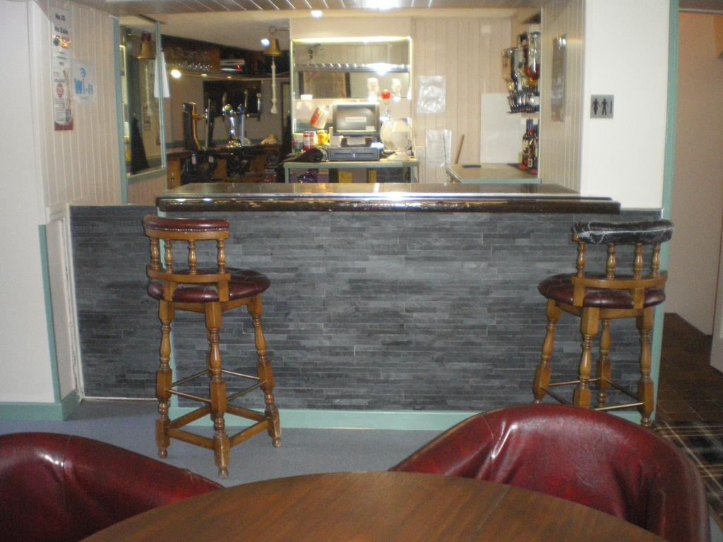 Crown Hotel Pwllheli Extérieur photo