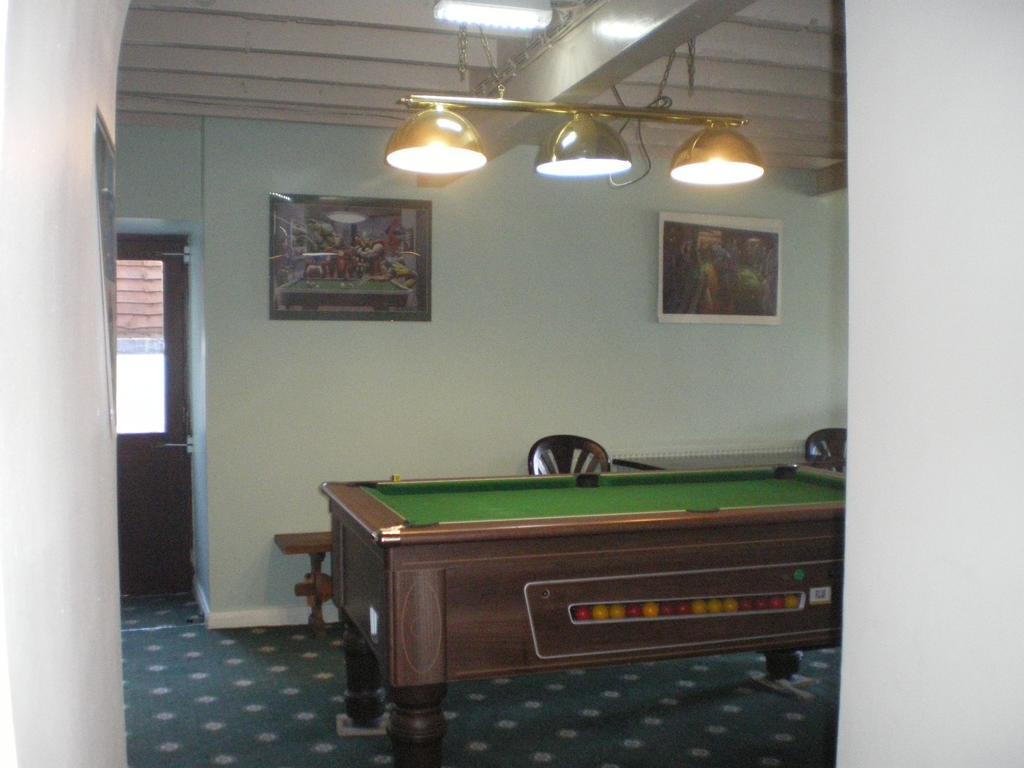 Crown Hotel Pwllheli Extérieur photo