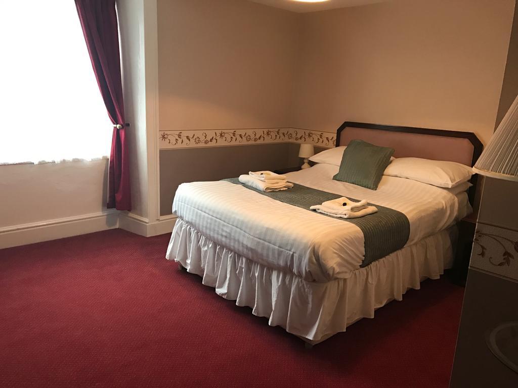 Crown Hotel Pwllheli Extérieur photo