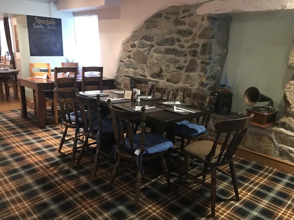 Crown Hotel Pwllheli Extérieur photo