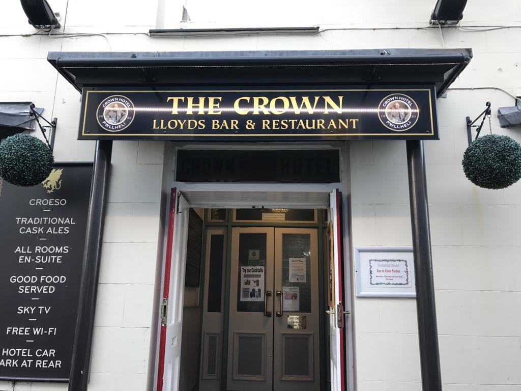 Crown Hotel Pwllheli Extérieur photo